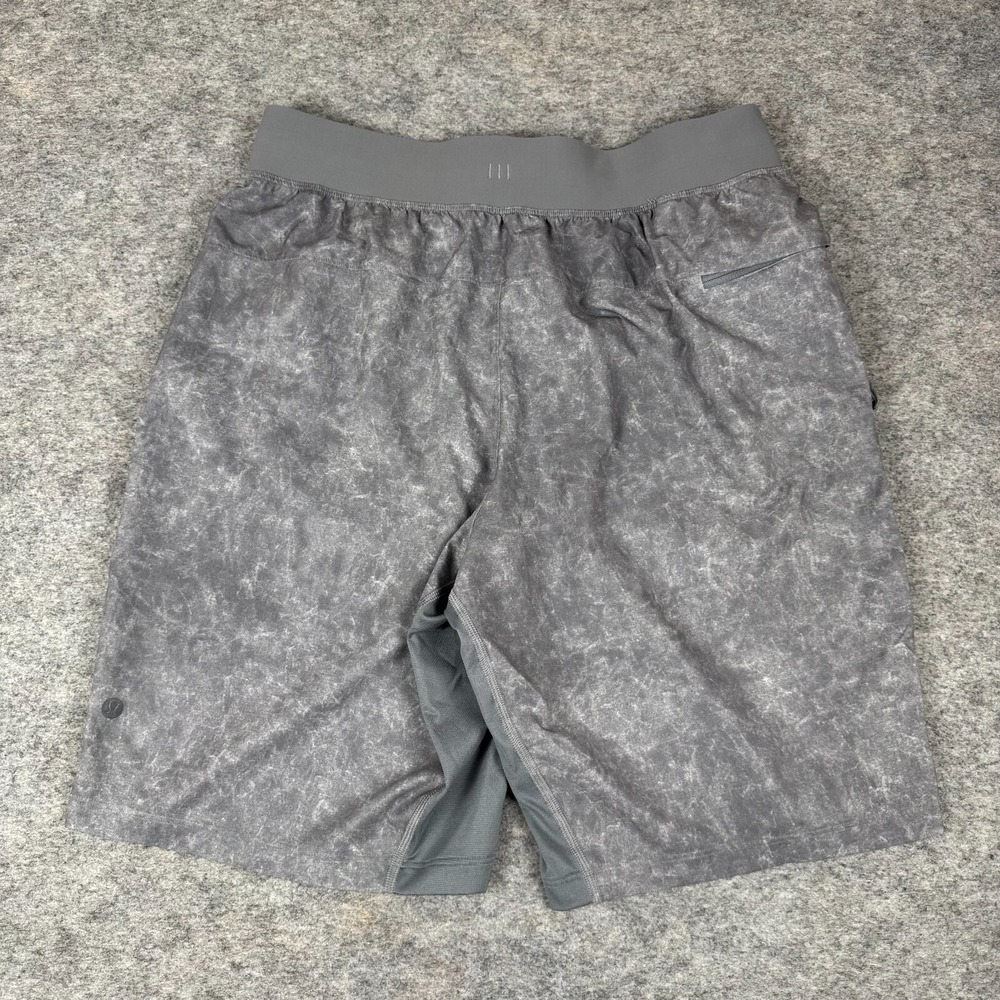 Lululemon T.H.E. Short 9" Linerless Gravel Dust Asphalt Grey Multi Mens Medium M - Picture 4 of 12